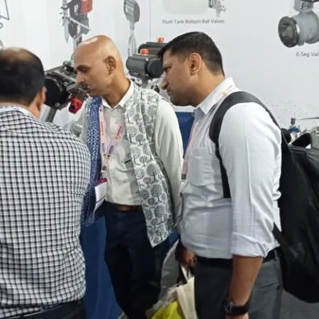 JossMin valve automation display at Chemtech World Expo 2024 — flush bottom and ball valve range